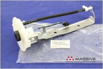 صافی بنزین داخل باک لندکروزر-2002-2005