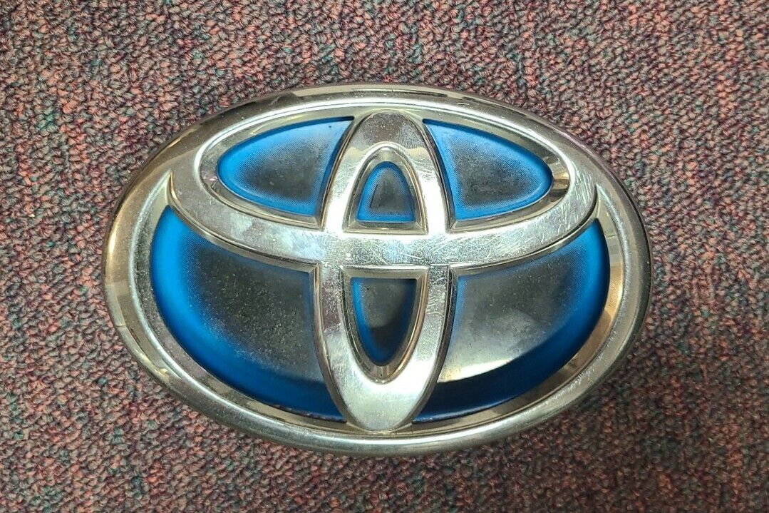 آرم جلوپنجره پرادو-2010